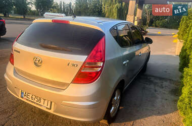 Хэтчбек Hyundai i30 2008 в 