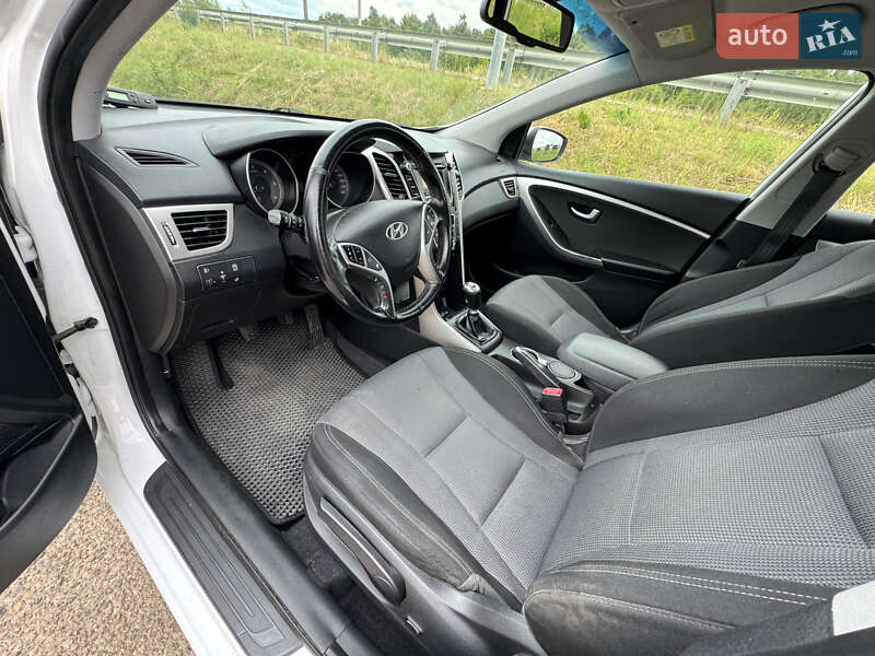 Универсал Hyundai i30 2016 в Стрые
