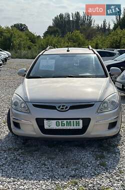 Универсал Hyundai i30 2008 в 