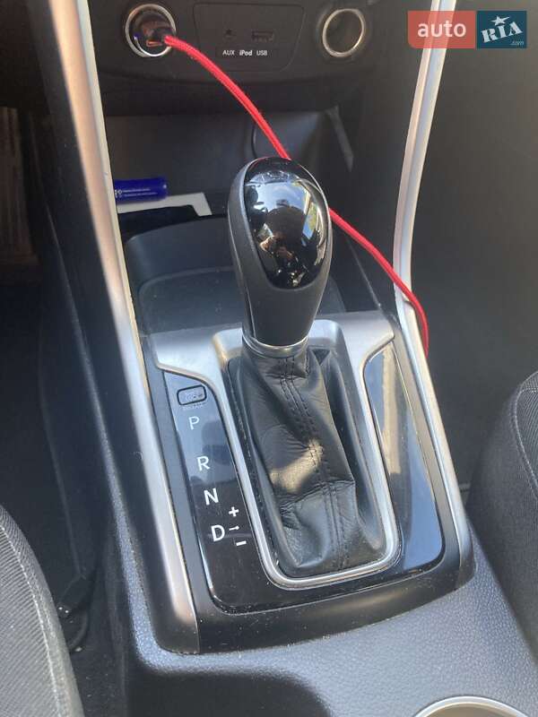 Хэтчбек Hyundai i30 2012 в Киеве