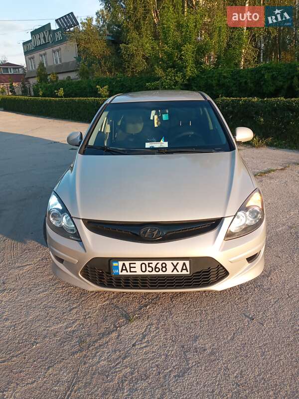 Hyundai i30 2010