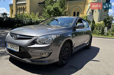 Хэтчбек Hyundai i30 2010 в Фастове