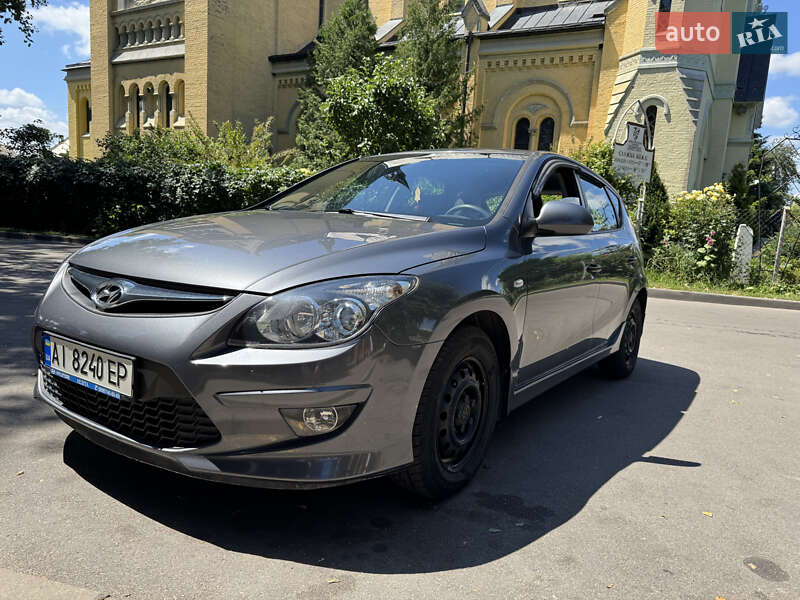 Hyundai i30 2010