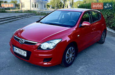 Хэтчбек Hyundai i30 2008 в 
