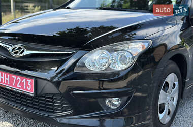 Универсал Hyundai i30 2011 в 