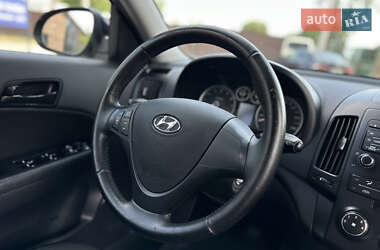 Универсал Hyundai i30 2011 в 