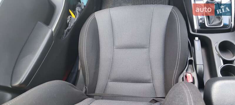 Хэтчбек Hyundai i30 2012 в Ирпене