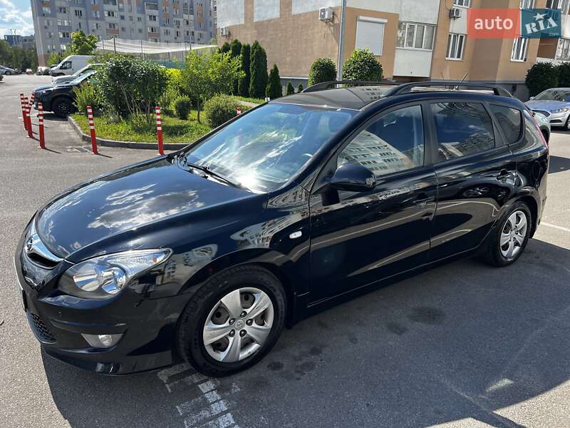 Hyundai i30 2012