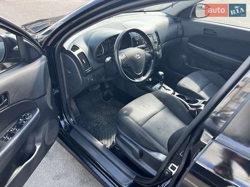 Универсал Hyundai i30 2012 в Киеве