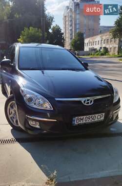 Универсал Hyundai i30 2008 в Сумах
