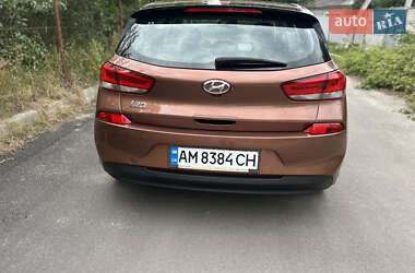 Хэтчбек Hyundai i30 2017 в 