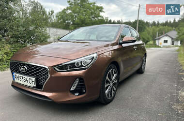 Хэтчбек Hyundai i30 2017 в Киеве