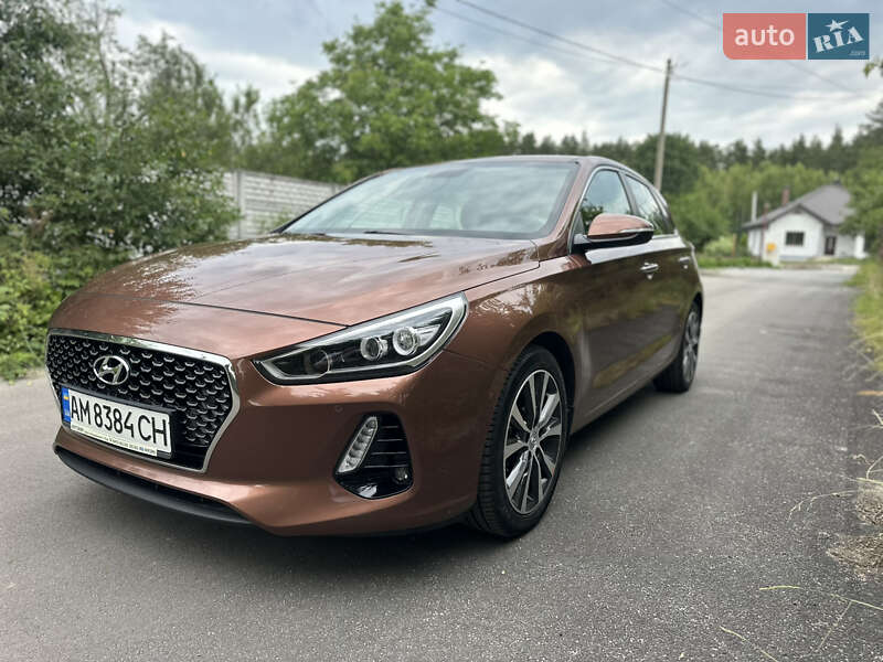 Хэтчбек Hyundai i30 2017 в 