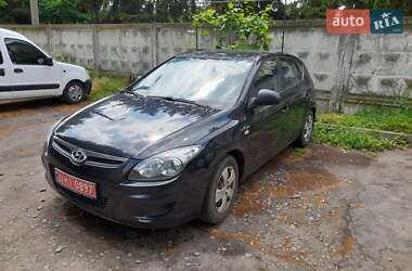 Хэтчбек Hyundai i30 2009 в Луцке