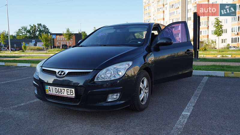Хэтчбек Hyundai i30 2008 в Буче