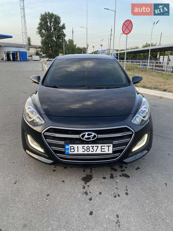 Hyundai i30 2012