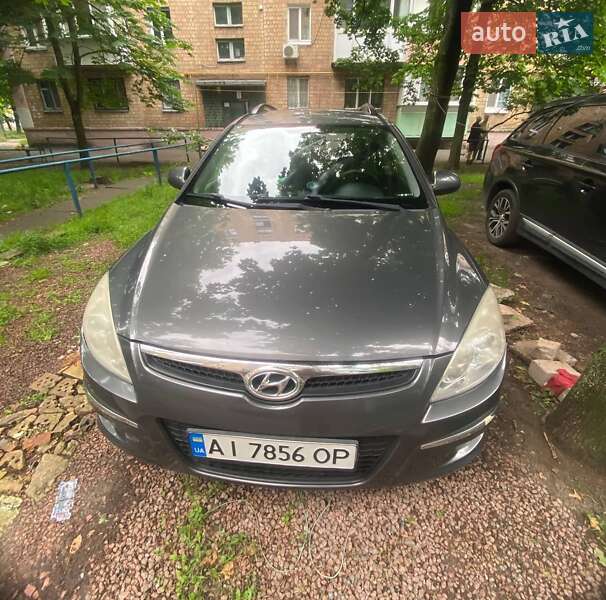 Универсал Hyundai i30 2008 в Киеве