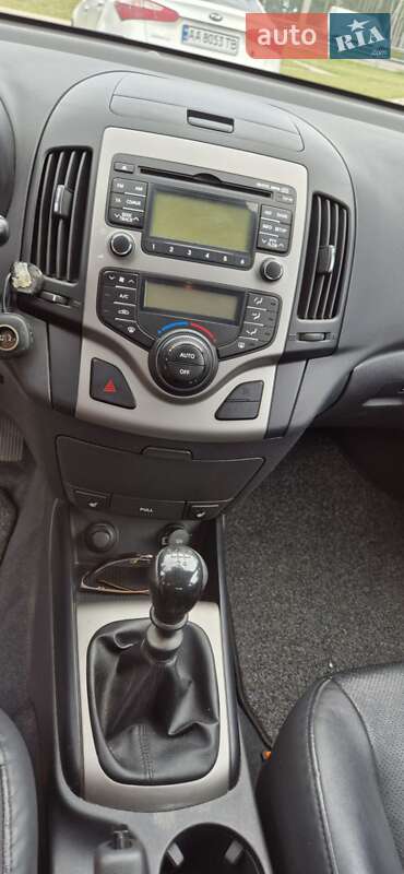Хэтчбек Hyundai i30 2007 в Киеве