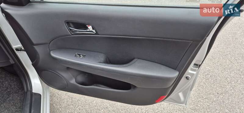 Хэтчбек Hyundai i30 2007 в Киеве
