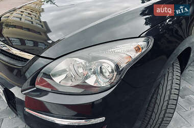 Универсал Hyundai i30 2009 в 