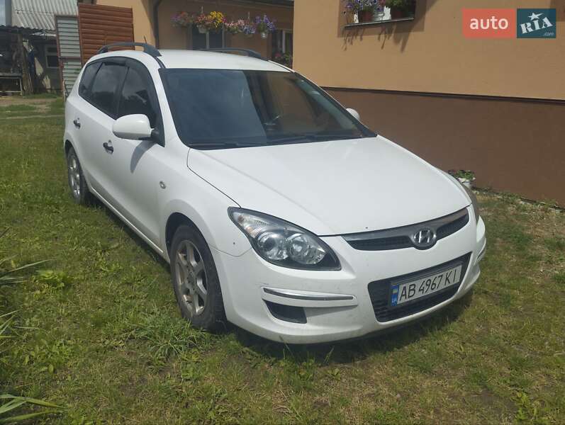 Универсал Hyundai i30 2010 в Виннице