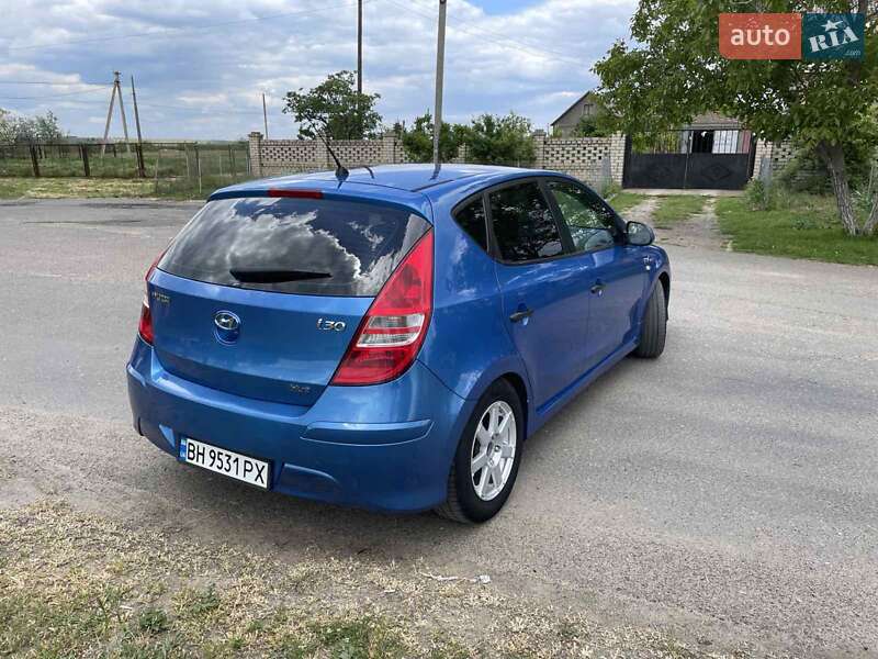 Хэтчбек Hyundai i30 2010 в Одессе