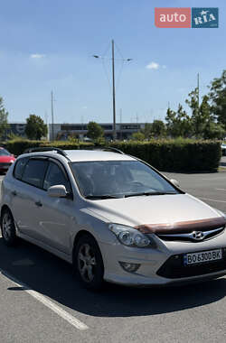 Универсал Hyundai i30 2011 в 