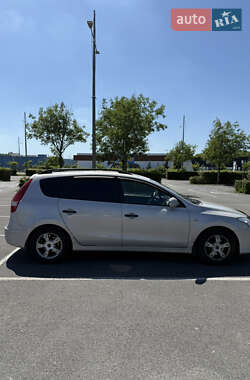 Универсал Hyundai i30 2011 в 