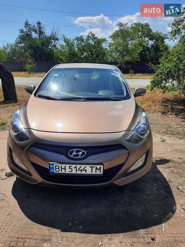 Hyundai i30 2013