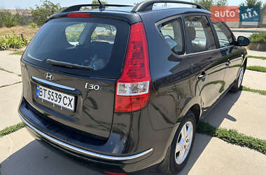 Универсал Hyundai i30 2008 в 