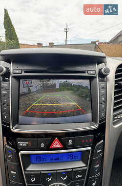 Хэтчбек Hyundai i30 2015 в 