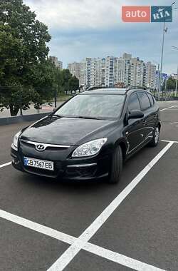 Універсал Hyundai i30 2009 в Чернігові