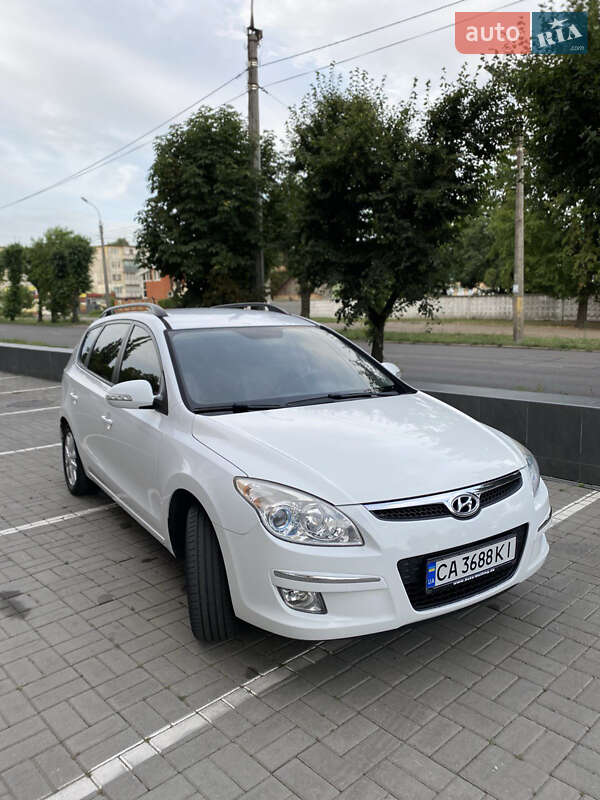 Универсал Hyundai i30 2009 в Черкассах фото 5 Универсал Hyundai i30 2009 в Черкассах