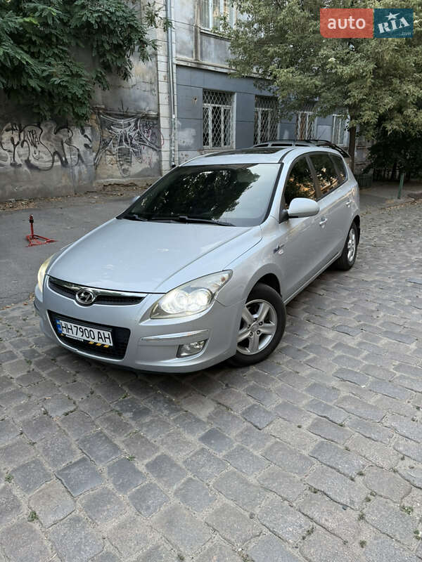 Hyundai i30 2010