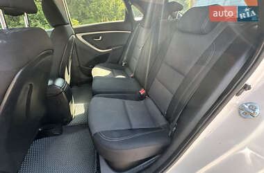 Хэтчбек Hyundai i30 2013 в 