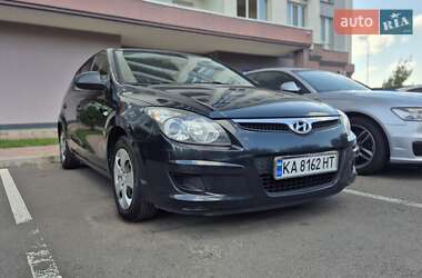 Хетчбек Hyundai i30 2009 в Києві