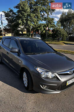 Хетчбек Hyundai i30 2010 в Харкові