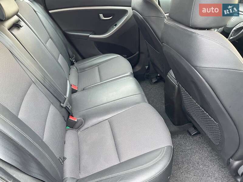 Хетчбек Hyundai i30 2012 в Києві