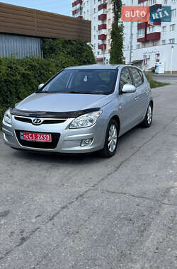 Хэтчбек Hyundai i30 2007 в Виннице