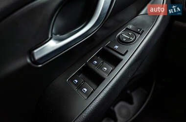 Хэтчбек Hyundai i30 2022 в 