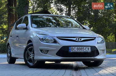 Хетчбек Hyundai i30 2011 в Дрогобичі