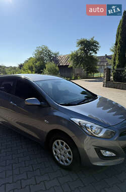 Универсал Hyundai i30 2013 в 