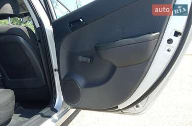 Универсал Hyundai i30 2009 в 