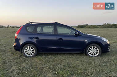 Универсал Hyundai i30 2009 в 