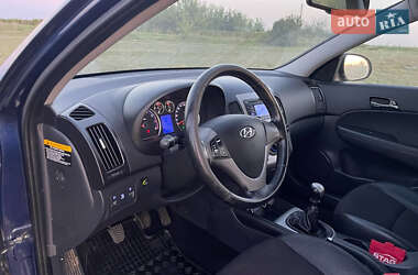 Универсал Hyundai i30 2009 в 