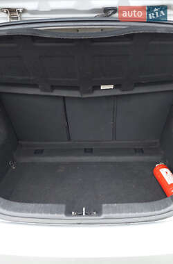 Хэтчбек Hyundai i30 2011 в 