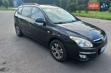 Универсал Hyundai i30 2009 в 