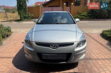 Хэтчбек Hyundai i30 2009 в Одессе