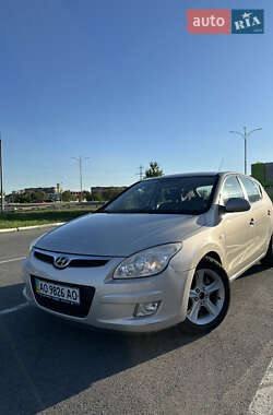 Хэтчбек Hyundai i30 2008 в Мукачево