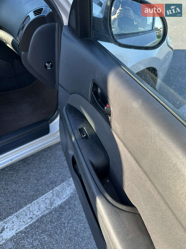 Хэтчбек Hyundai i30 2008 в Мукачево фото 18 Хэтчбек Hyundai i30 2008 в Мукачево